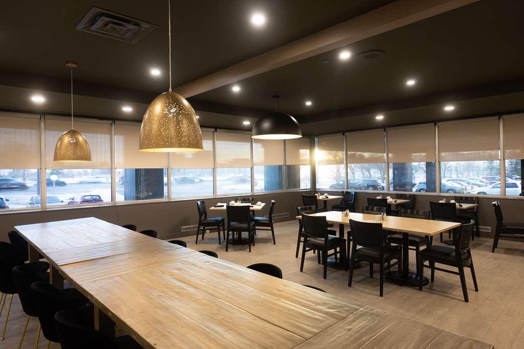 Doubletree By Hilton Calgary North Hotel Restoran foto