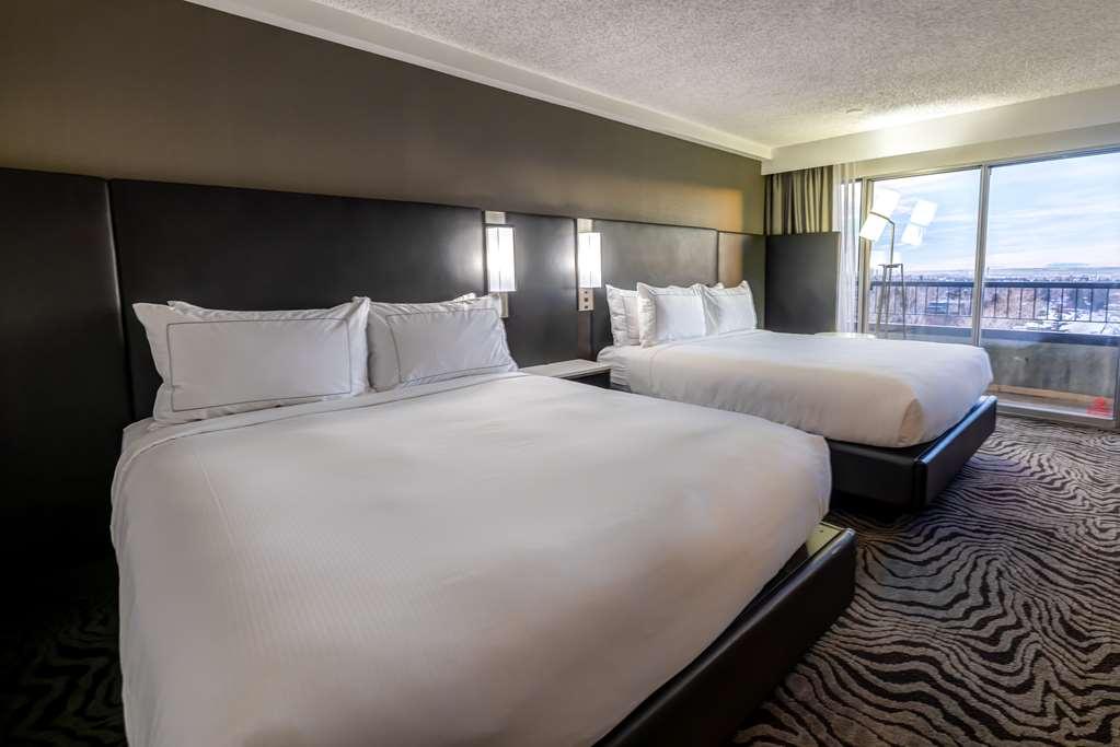 Doubletree By Hilton Calgary North Hotel Ruang foto