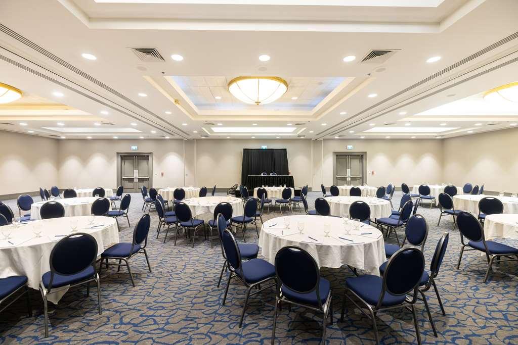 Doubletree By Hilton Calgary North Hotel Fasilitas foto